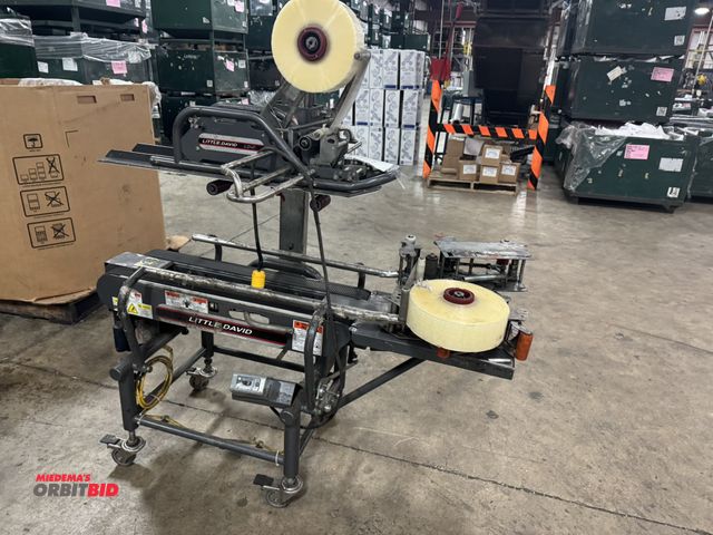 Lot 1-2572 - (1) Loveshaw Little David LDX/3, portable taper, S/N 211091ALDX/3, 120V, said to need new belt, incl...