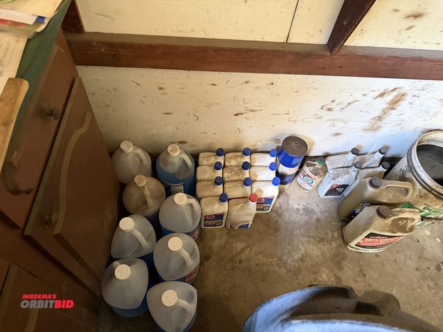 Lot 1-3282 - Lot of assorted oil, windshield waser solvant, and more