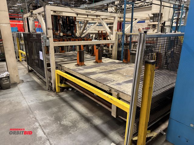 Lot 1-706 - CD&amp;F heavy duty bending, welding and forming line, IBNLT: bending stations, spot welding station...