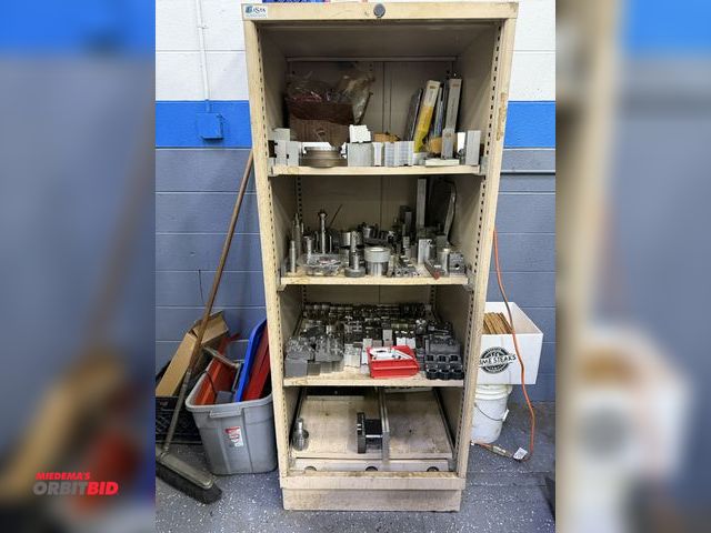 Lot 1-10296 - (1) Lista metal cabinet, 28.5" wide x 28.5" deep x 70" tall, with contents of assorted steel chuck j...