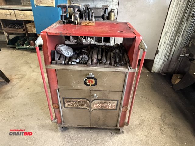 Lot 1-18556 - (1) Marquette Dyna-Vision electronic engine analyzer vintage cart, 29" wide x approx. 21" deep x 45....