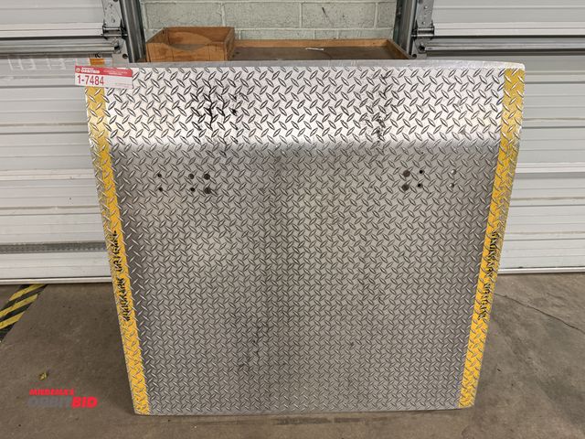 Lot 1-7484 - (1) 48'' X 48'' Dock-Plate