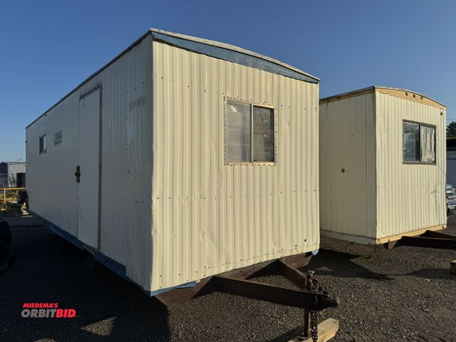 Lot 1-2594 - (1) single axle jobsite trailer, 26' x 96" wide, 2 5/16" ball with chains, side access door, rear ro...