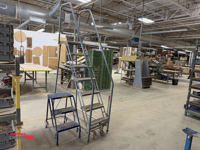 Lot 1-16175 - Lot including (1) Louisville 3-step steel step ladder, and (1) unknown brand 7' rolling safety wareh...