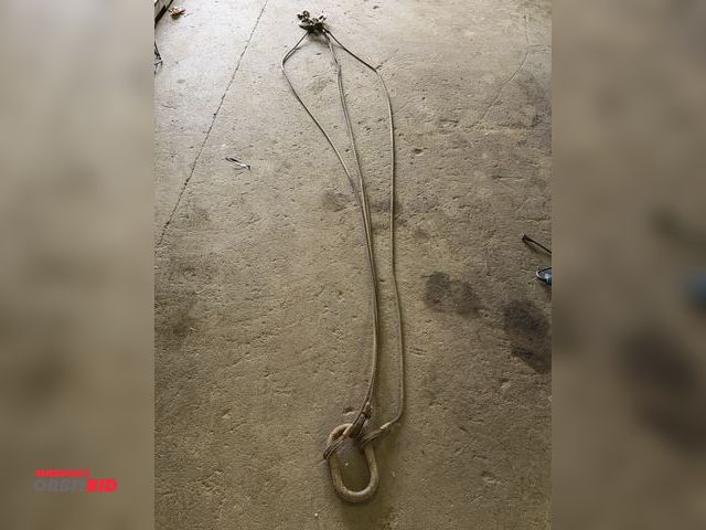 Lot 1-18150 - (1) approx. 9' long, 4-leg steel wire lift sling.