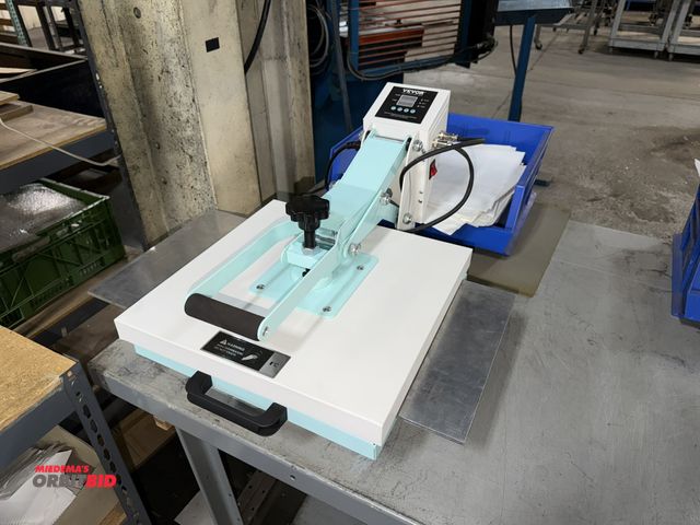 Lot 1-18886 - (1) Vevor heat press, model WBFHPM3804/SJY-H15152, 115V, includes parchment paper.