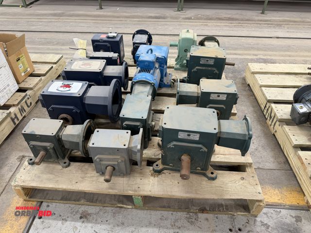 Lot 1-16799 - (1) skid of assorted speed reducers/worm drives, includes brands Ironman, 1:20 ratio, Catalog #GR830...