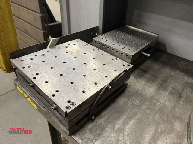 Lot 1-15269 - Lot of (2) sine plates, 12" x 12" and 8 3/4" x 12".