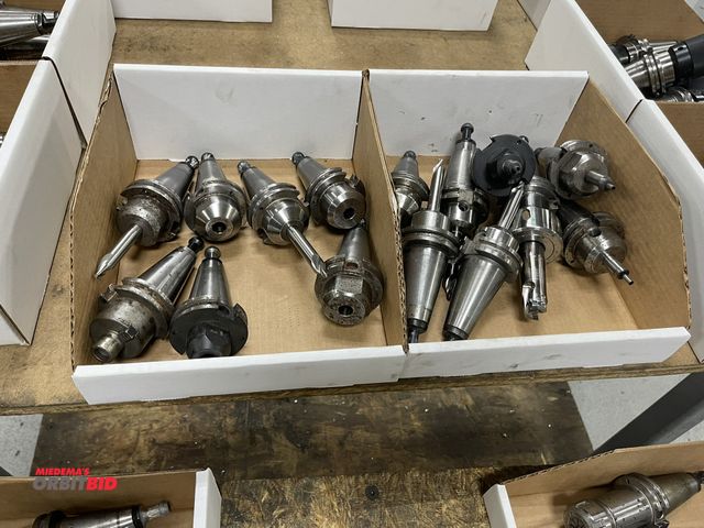 Lot 1-19373 - Lot of (15) assorted Cat 40 tool holders, drill style.