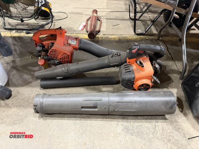 Lot 1-18629 - (1) Remington Ambush leaf blower, model RM2BV, engine pulls through and has compression, and (1) Ech...