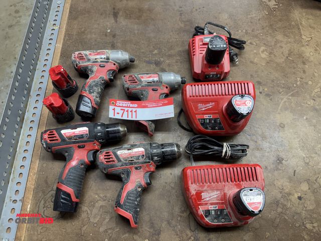 Lot 1-7111 - (4) Milwaulkee Cordless 12V Drills, (2) Drill/Drivers, (2) Impact Drivers, (7) Batteries With (3) Ch...