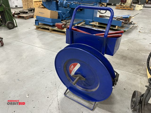 Lot 1-19173 - (1) portable banding cart with partial spool of 5/8" steel band, ratcheting banding tightener, clip ...