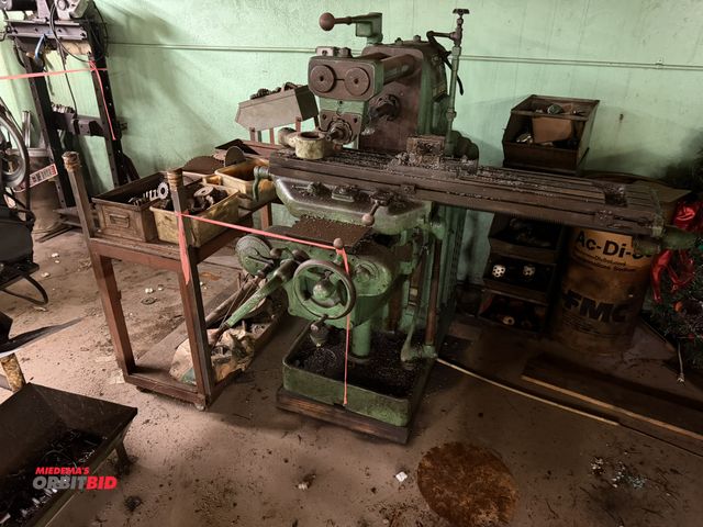 Lot 1-18509 - (1) Milwaukee, model H, horizontal mill machine, 46" long x 9" wide bed, includes rack with assorted...