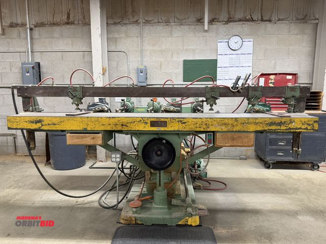Lot 1-16215 - (1) B.M. Root Co., model unknown, multi spindle boring machine with (6) adjustable width boring moto...
