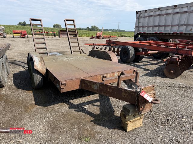 Lot 1-9886 - (1) Assembled custom built tandem axle skid steer trailer, 10' long x 6' wide deck, ramps, pintle hi...