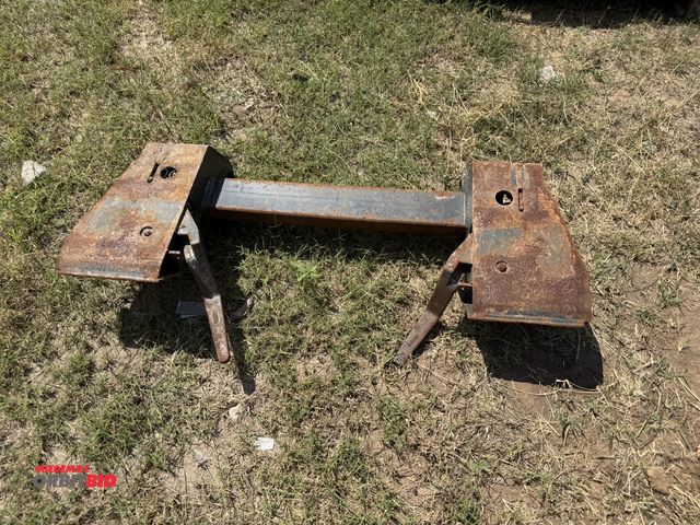 Lot 1-9588 - (1) skid steer attachment bracket, unknown make.