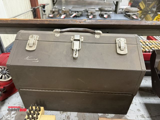 Lot 1-15153 - (1) Kennedy machinist's tool box, Style #1018-04-2-28510.