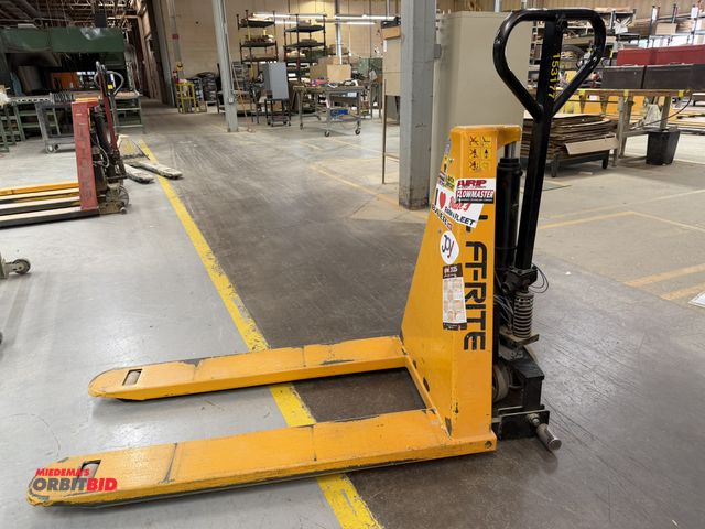 Lot 1-16249 - (1) Lift-Rite, model ERGO3000, 12V, 3000 lb. capacity electric pallet jack, in working condition, wi...