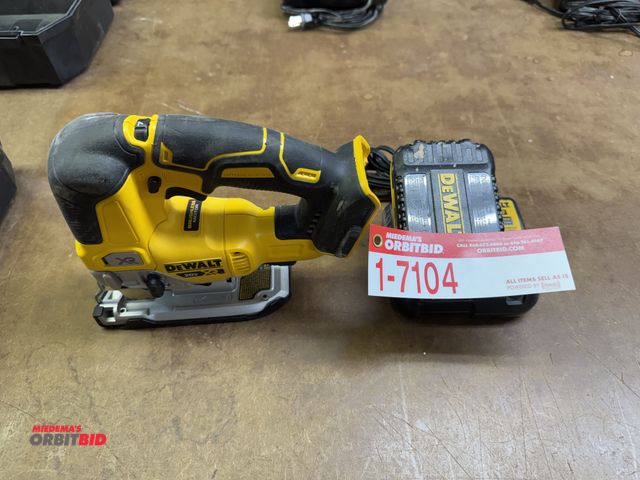Lot 1-7104 - Dewalt Cordless Jig Saw, Dcs334 Variable Speed Jig Saw, (1) 20V Battery With Charger