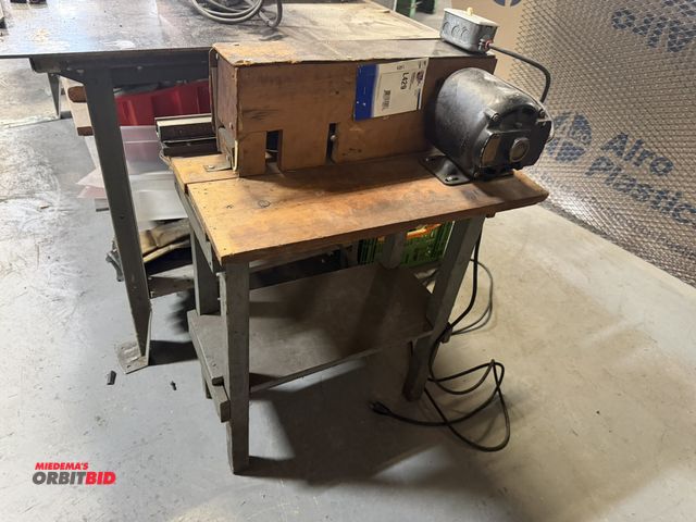 Lot 1-18538 - (1) custom built straightener, 120V electric motor.