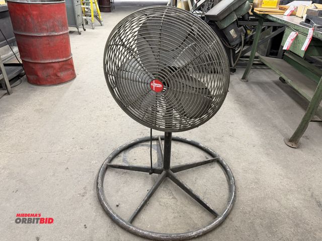 Lot 1-1861 - (1) Dayton 115V, single phase, 1/4 HP shop floor fan with 20" diameter cage and 3-blade aluminum fan...