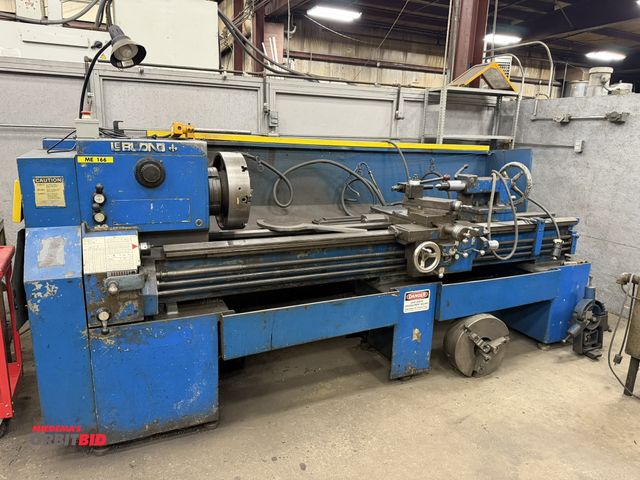 Lot 1-15284 - (1) 1980 LeBond Regal Gear Head engine lathe, 19" swing, 108" bed, 2 1/4" diameter hole through, 40 ...