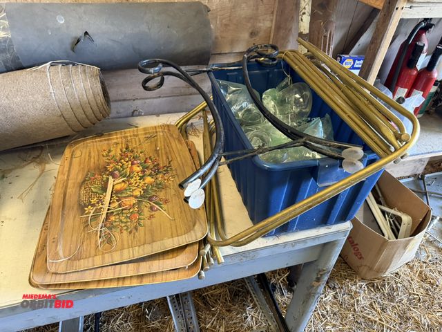 Lot 1-8515 - Lot of assorted TV trays, and flower vases.