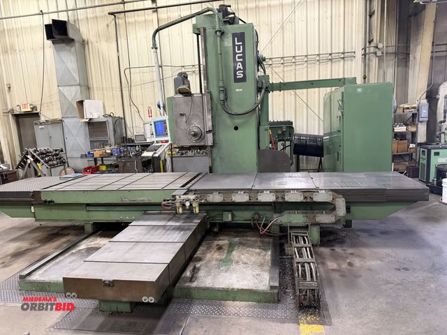 Lot 1-951 - (1) Lucas model 20DCS 4-axis CNC table type horizontal boring mill, 4" spindle diameter, 48" x 86" t...