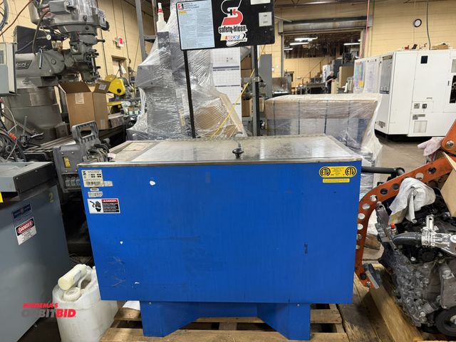 Lot 1-11028 - (1) Safety Space Kleen, model 91R AQUESVAT, parts washer with open top tank, hinged lid, heated, sel...