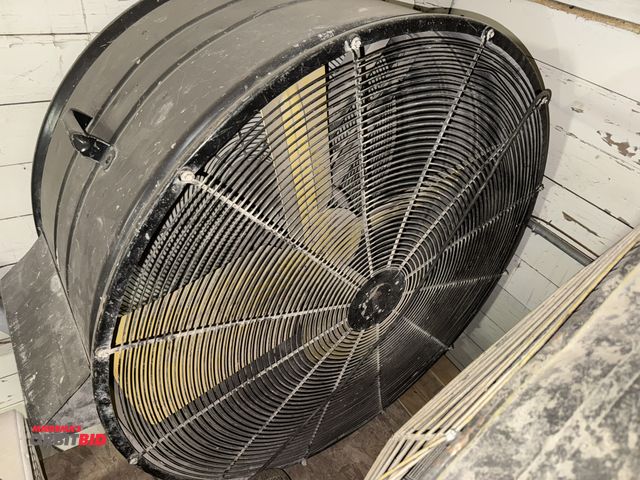 Lot 1-2604 - (1) Auto Aire 42" shop floor fan, 120V.  (Greg)