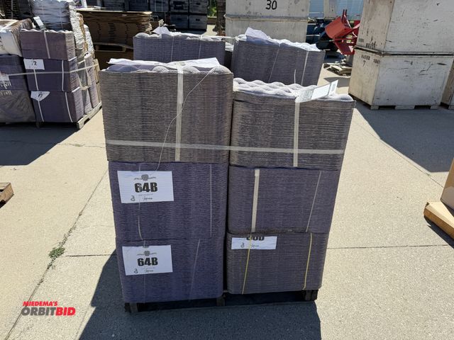 Lot 1-102538 - (1) Skid of apple trays