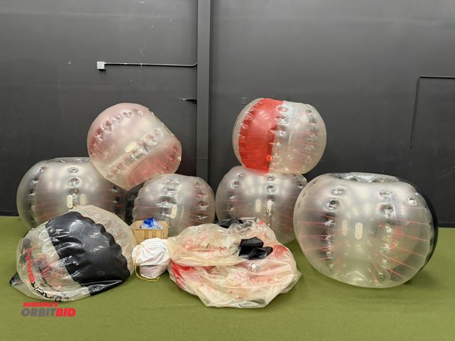 Lot 1-11293 - Lot of (13) assorted knocker balls, and knocker ball bags to transport.