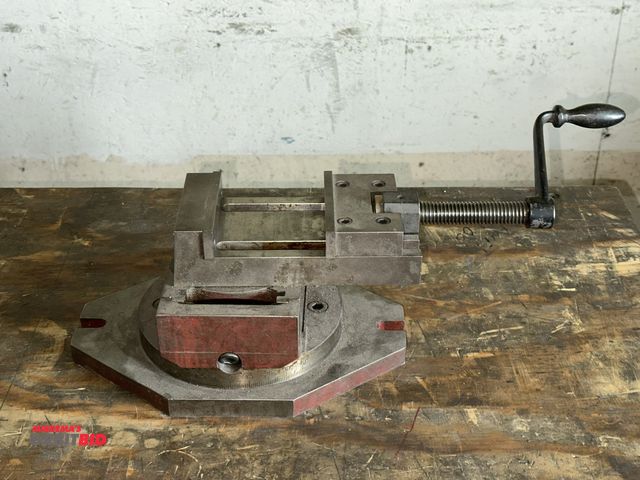 Lot 1-17696 - (1) 4" precision vise with base.