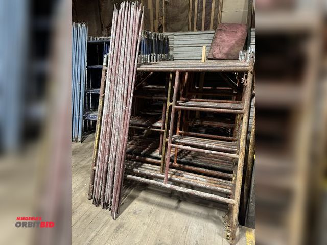 Lot 1-2608 - Lot of (50) Bil-Jax style scaffolding, 60" x 60" uprights, and (8) cross beams.  (Greg)