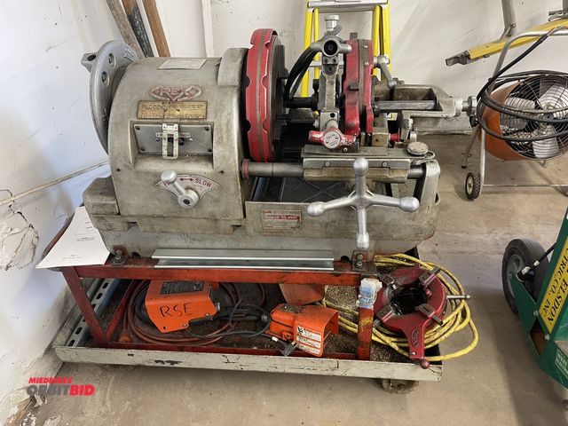 Lot 1-6106 - (1) Wheeler Rex, model 6590, industrial pipe threader, includes (2) threading heads, reamer, pipe cu...