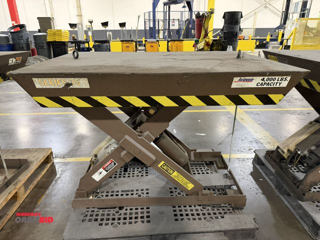 Lot 1-5388 - (1) Autoquip, model 36S40, Series 35, 4000 lb. capacity, 460V, 3 phase hydraulic, heavy duty scissor...