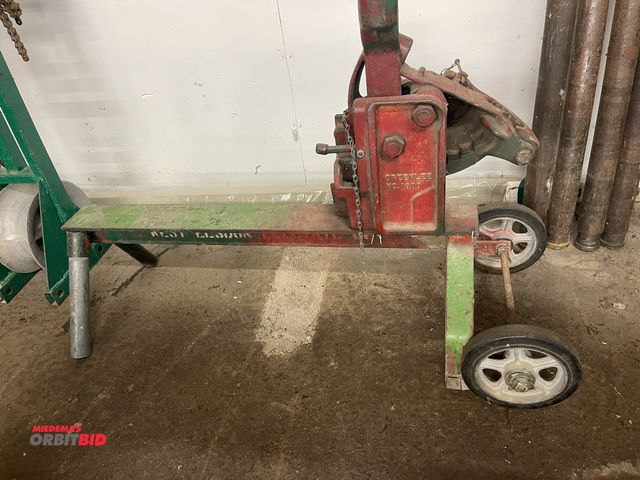 Lot 1-6201 - (1) Greenlee 1800 1/2" to 1" manual pipe bender.