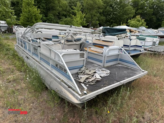 Lot 1-6621 - (1) Yachtsman Playbuoy, approx. 20' pontoon boat, for parts or repair only, no motor, no trailer, DV...