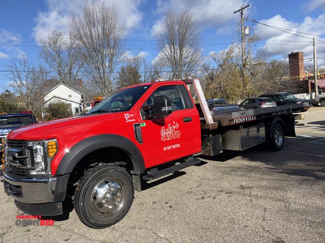 Lot 1-1303 - 2017 Ford F550 XL 19' Flatbed Wrecker roll off tow truck, mileage subject to change, 6.8 liter V8 ga...