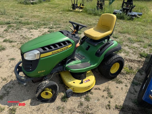 Lot 1-6529 - (1) John Deere D130 riding lawn tractor, 42" deck, 160.7 hours showing, John Deere 22 HP gas engine,...