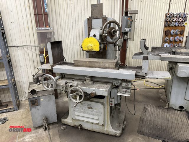 Lot 1-15275 - (1) 1960 Gallmeyer &amp; Livingston, model 35, hydraulic surface grinder, 8" x 24" T-slotted table, ...