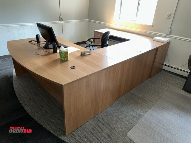 Lot 1-17809 - Lot including (2) 10' length x 29" height x 72" depth wood composite/laminate, horseshoe-shaped desk...