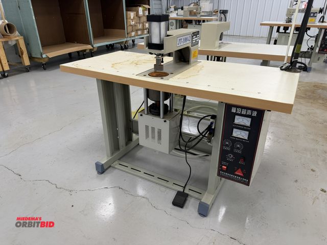 Lot 1-4860 - Lot of (2) Futan JT-100-Q Ultrasonic welding machines, 220V, pneumatic controls, foot pedal operatio...