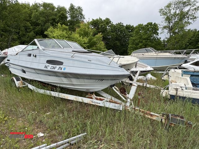 Lot 1-6640 - (1) Barreta Super Sport 200 boat, for parts or repair only, Cobra 4.3 liter gas engine, outdrive, Hu...