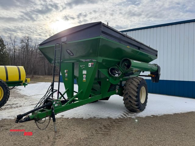 Lot 1-10253 - Brent 882 Grain cart, tarp, 30.5-32 tires, dent on right side, auger is dented, Big 1000 PTO, S/N B2...
