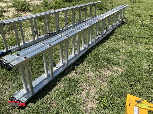 Lot 1-19420 - (1) Werner 24’ aluminum extension ladder 300 pound rating.