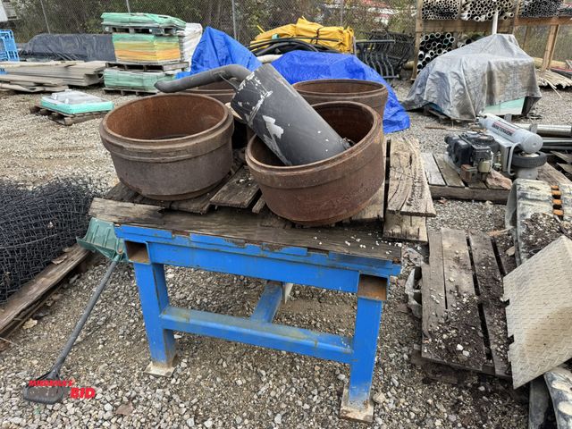 Lot 1-16042 - (1) 40" width x 28.5" height x 40" depth heavy duty steel table with assorted steel contents.