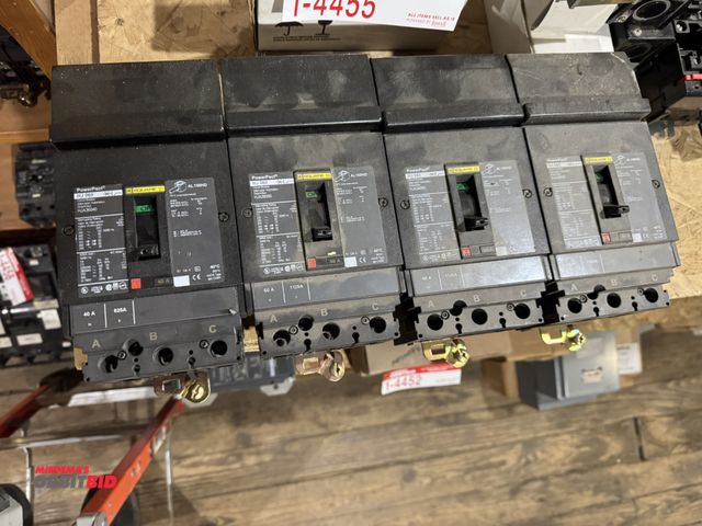 Lot 1-4463 - Lot of (4) Square-D heavy Power Pac HJ060 breakers, 3 @ 60 amp, and 1 @ 40 amp.