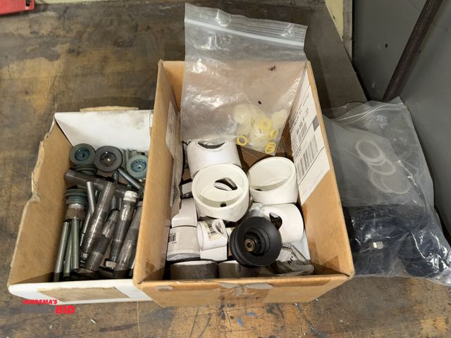Lot 1-1052 - Lot of assorted suction cups and misc. accessories.