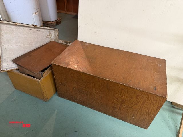 Lot 1-12202 - (1) wood, flip top kid's toy box, 37" x 18.5" x 20", on wheels, also includes assorted wood boxes.